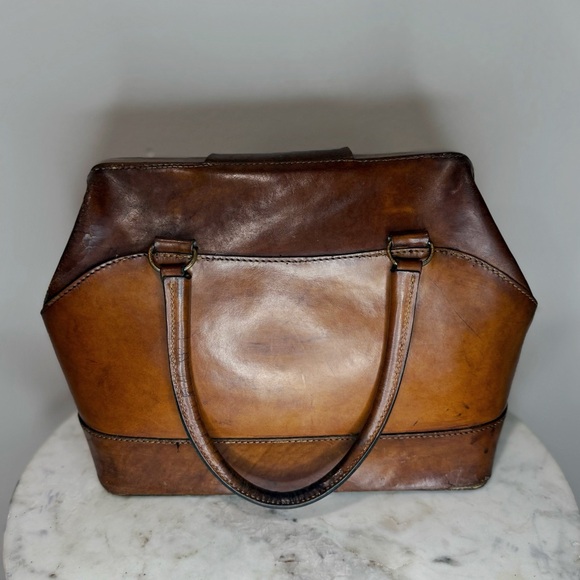 Vintage Leather Satchel Bag Paris Tan Distressed - Picture 3 of 8